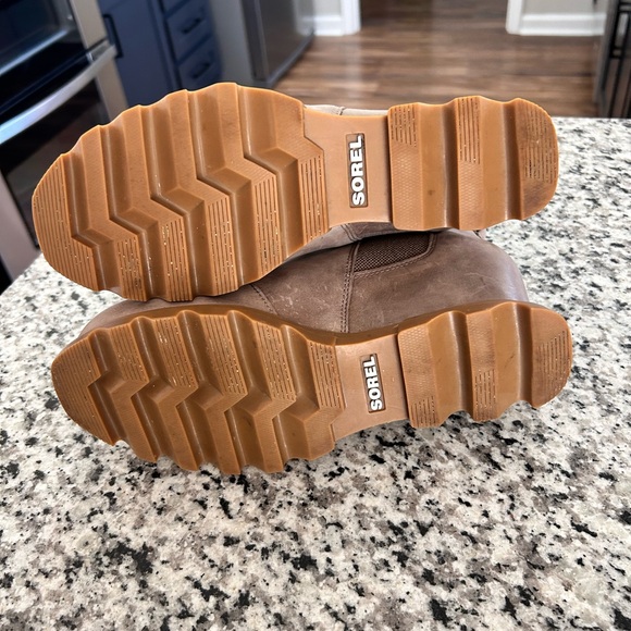 Sorel Joan of Arctic Wedge III Chelsea Waterproof Boots Taupe 8.5 - Picture 8 of 9